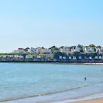 Gorgeous In With Wifi Holiday home
