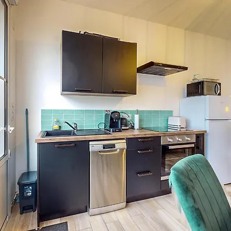 Lovely In With Wifi Holiday home Royan